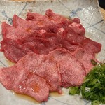 肉ホルモン処 萬 - 