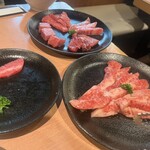 元氣七輪焼肉 牛繁 - 