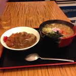 Sobatatsu - ミニカツカレー  蕎麦セット650円