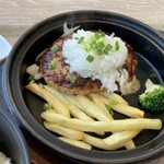 ファイヤーバーグ - 料理写真:150gハンバーグ