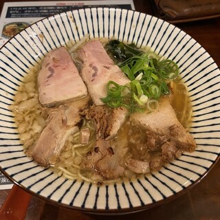 くれ星製麺屋 - 料理写真: