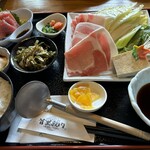 首里殿内 - 沖縄あぐーしゃぶしゃぶ御膳