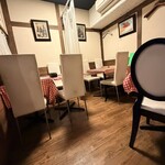 洋食ビストロ Awano - 店内