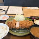 厚切りとんかつ 厚とん - 