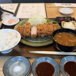 厚切りとんかつ 厚とん - 