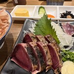 日光丸食堂 - カツオの藁焼き定食（トロ）