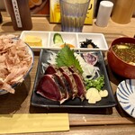 日光丸食堂 - 美しき藁焼き定食