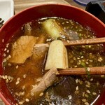 日光丸食堂 - 大ぶりなネギ、茄子にカツオ