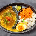 Vogue Curry Works - 料理写真:スパイス玉子付きチキンスパイスカレー
