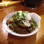 焼肉ホルモンさっちゃん家 - 牛すじ煮込み(420円)