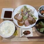 食堂Roni - 別の日も　やわらかヒレカツ　¥1100