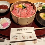 すき焼きと牛まぶし ももしき - 