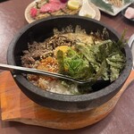 炭火焼肉とステーキ ニクノキヲク - 