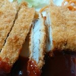 あほだら亭 - お肉の厚みはこの位