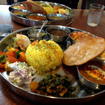 あちゃーる - サントゥスタフタタァール