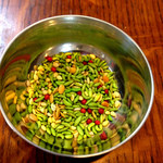 あちゃーる - 帰りにスパイスを味見させて頂きました