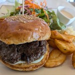 3000日かけて完成した極上ハンバーガー Field - 