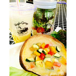 ベジーガレージ - 本日のジャーサラダ＆5種野菜のトルティーヤピザのセット　￥1080