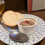 立飲みビールボーイ - 