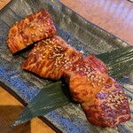 本格炭火焼肉えがお - 