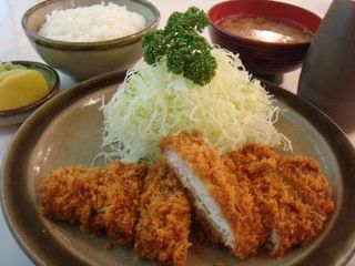 Tonkatsu Sueyoshi - とんかつ定食1,300円（ランチタイム1,200円）