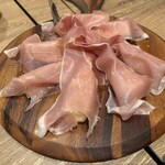 ラ・ブーシェリー・エ・ヴァン 肉屋のワイン食堂 - 