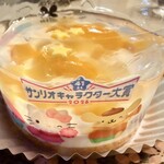 不二家 - 料理写真:サンリオキャラクターズ キラキラフルーツババロアケーキ