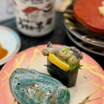 うまか亭 - 料理写真:磯肝軍艦 352円