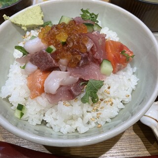 魚とごはん ますよね_1