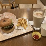 YAMBURGER - 