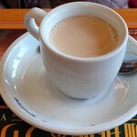 珈琲所コメダ珈琲店 - ミルクコーヒー580円