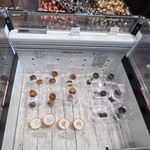 FIKA - 猫の肉球カヌレ　こねこのこねこねクッキーアイス
