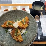 アパホテル - 料理写真:かき揚げ丼　出汁あり