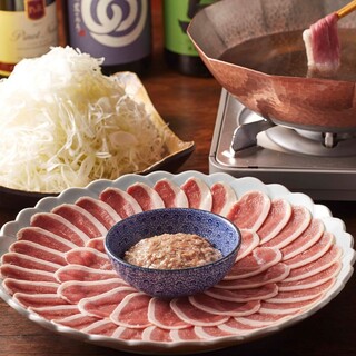 和の技法が光る鴨料理