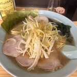 ラーメンショップ - 特製ラーメン中