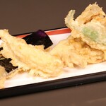 尾張屋 - 野菜天ぷら(なす、ししとう、ヤングコーン、まいたけ)　￥1000