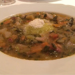 フィオッキ - １５種類野菜の北イタリア田舎風ミネソトローネ