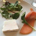 アンソレイユ - お友達とランチに行ってきましたー！誕生日プレゼント貰ってありがたや(∩´͈ ᐜ `͈∩)･*♡
      そしてずっともう一度行きたかったお店へ。オードブルです。