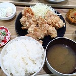 あーちゃんち - 唐揚げ定食