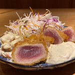 うみの食堂 - まぐろレアカツ 自家製タルタルソース添え（＋165円）