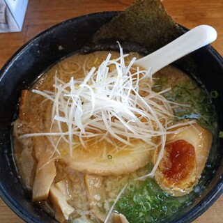 ラーメン専門店 しんたけ_0