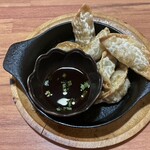 全席個室居酒屋 国産和牛肉寿司と海鮮 とろけ酒場 - 