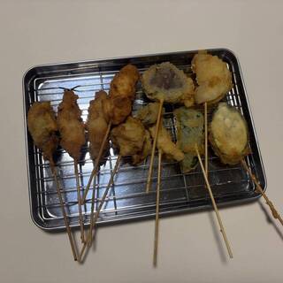 110円から楽しめる♪種類豊富な串カツと天ぷらをご堪能あれ