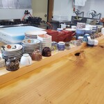 生粉打ち 六花 - 料理写真:カウンターの器