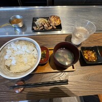 鉄板和食とワイン 萬鉄 - 