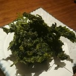 座屋 - 四万十川産の青さの唐揚げ