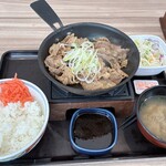 吉野家 - 料理写真:牛鉄板カルビ定食