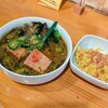 スープカレー＆ギョーザ　ヌム
