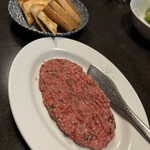 カルネジーオ ウエスト - 