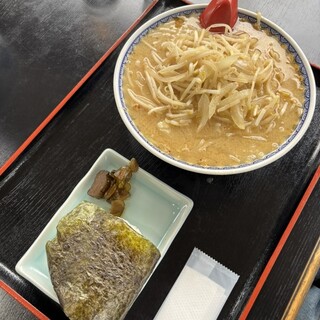 食堂ニューミサ_1